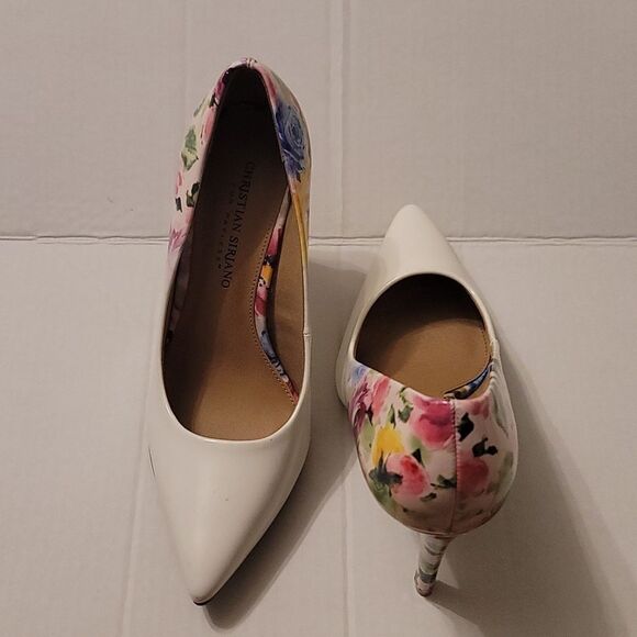 CHRISTIAN SORIANO FOR PAYLESS FLORAL HEELS PUMP - Picture 4 of 16